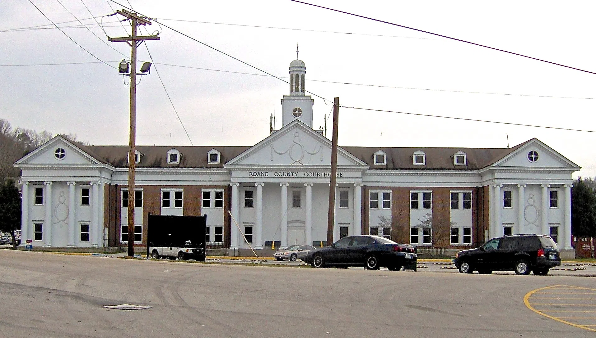 The Roane County Courthouse in Kingston, Tennessee