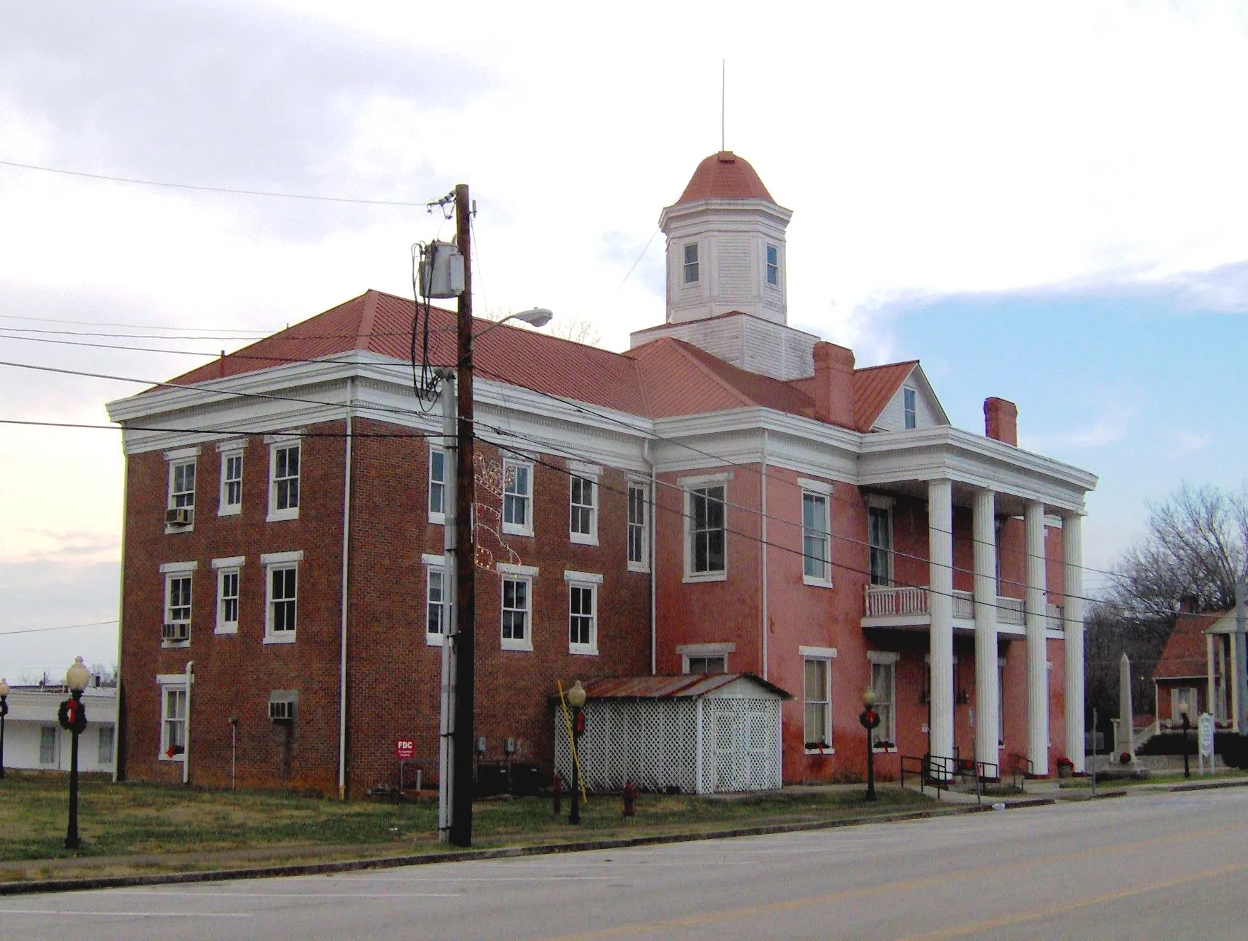 The Old Roane County Courthouse in Kingston, Tennessee (built 1854–1855; now a museum operated by the Roane County Heritage Commission)
