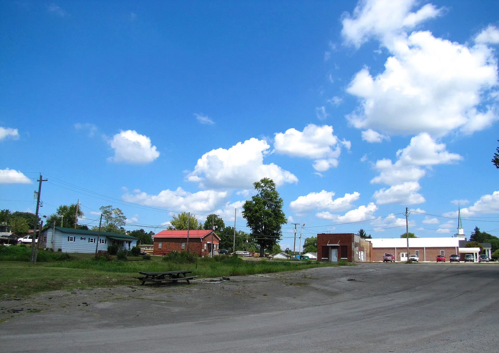 Buildings in Philadelphia, Tennessee, viewed from the intersection of Church Street and Mill Street