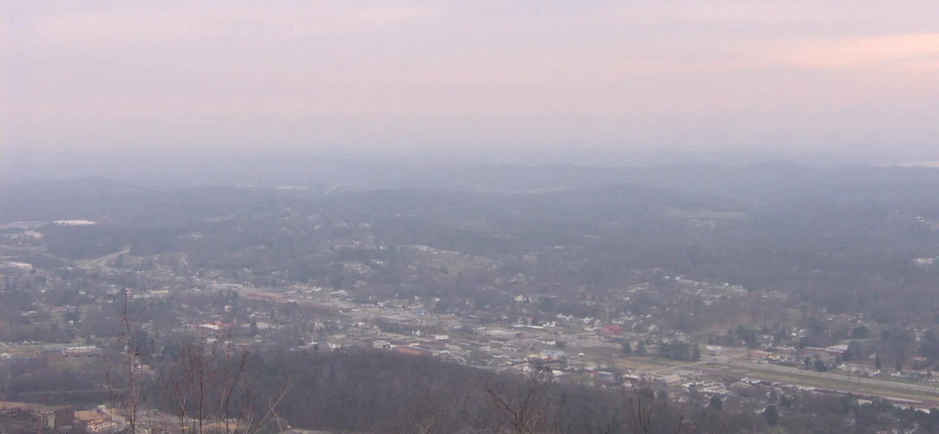 Rockwood, Tennessee, as viewed from the Mount Roosevelt overlook at the edge of the Cumberland Plateau