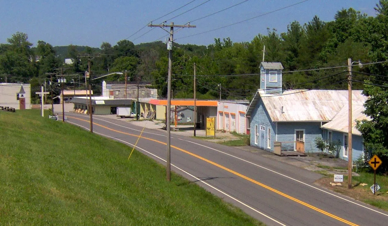 US-27 passing through Sunbright, Tennessee