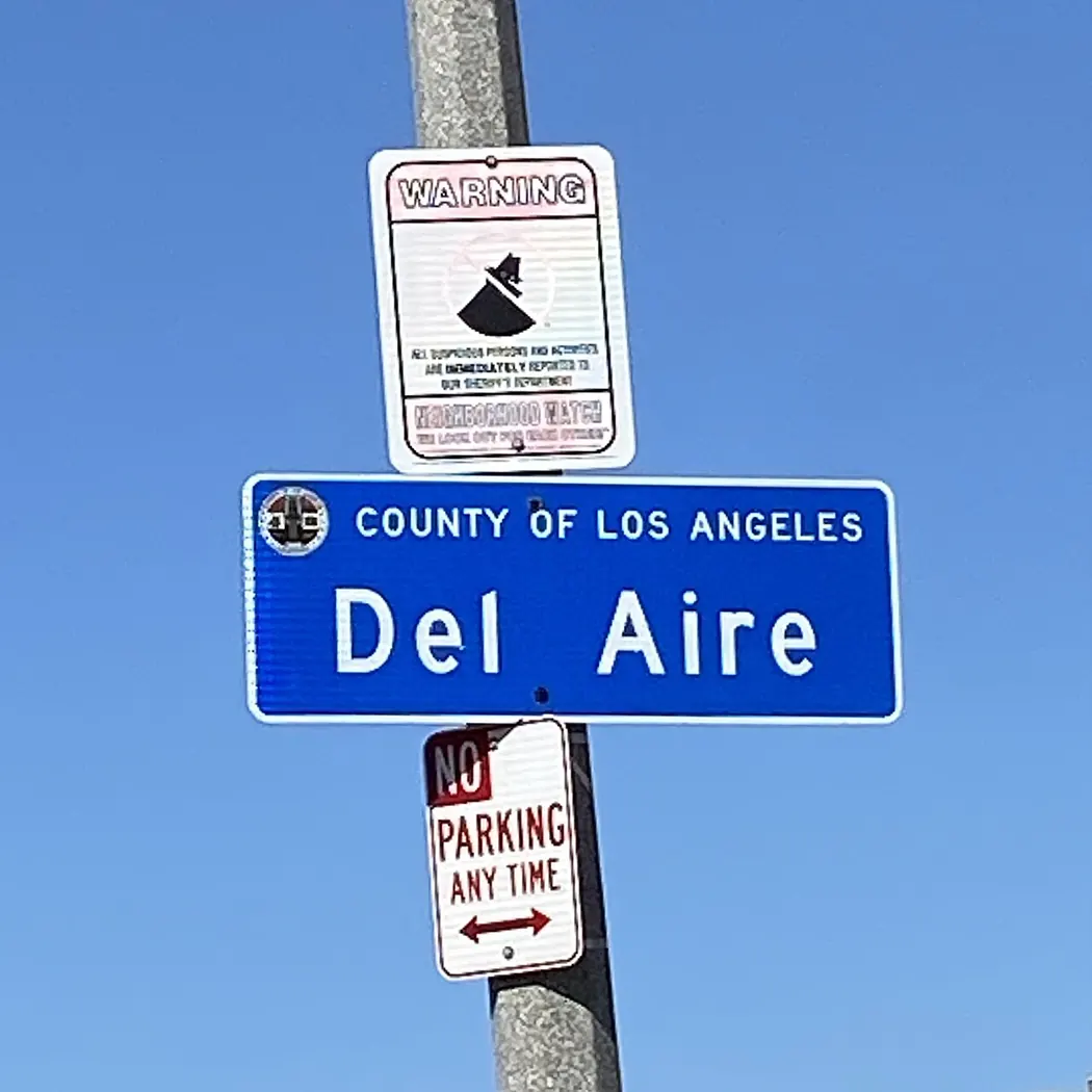 The Del Aire neighborhood sign, close-up.