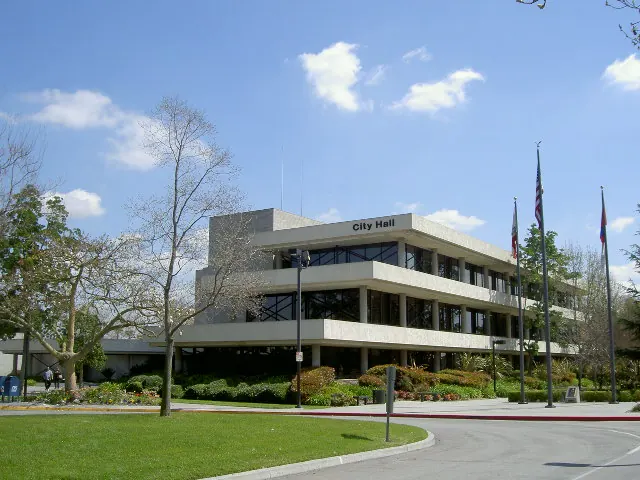 Personal Photo of Downey's City Hall built in 1984 and located in the Downey Civic Center on Brookshire Avenue and 2nd street. Released to the public domain