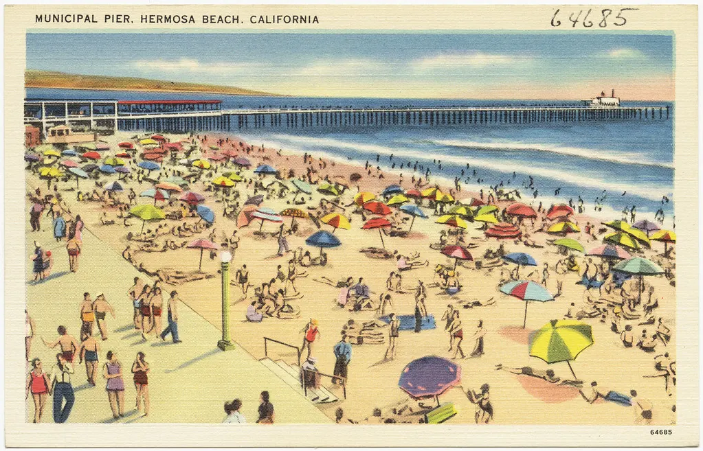 The Huntington Beach Pier. Photo by D. Ramey Logan