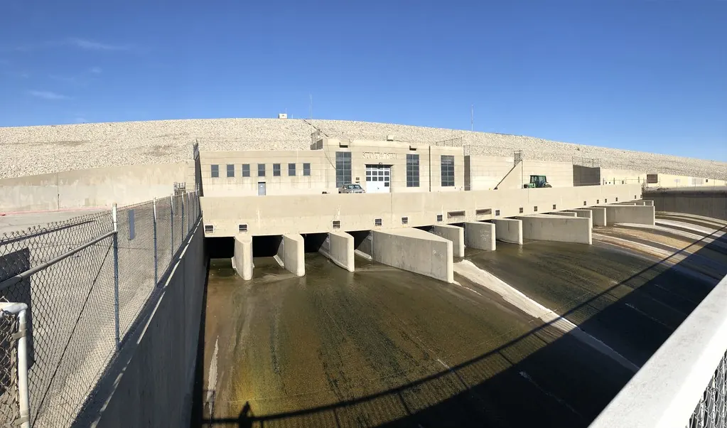 Santa Fe Dam spillway and concrete dam structure in Irwindale, 2019