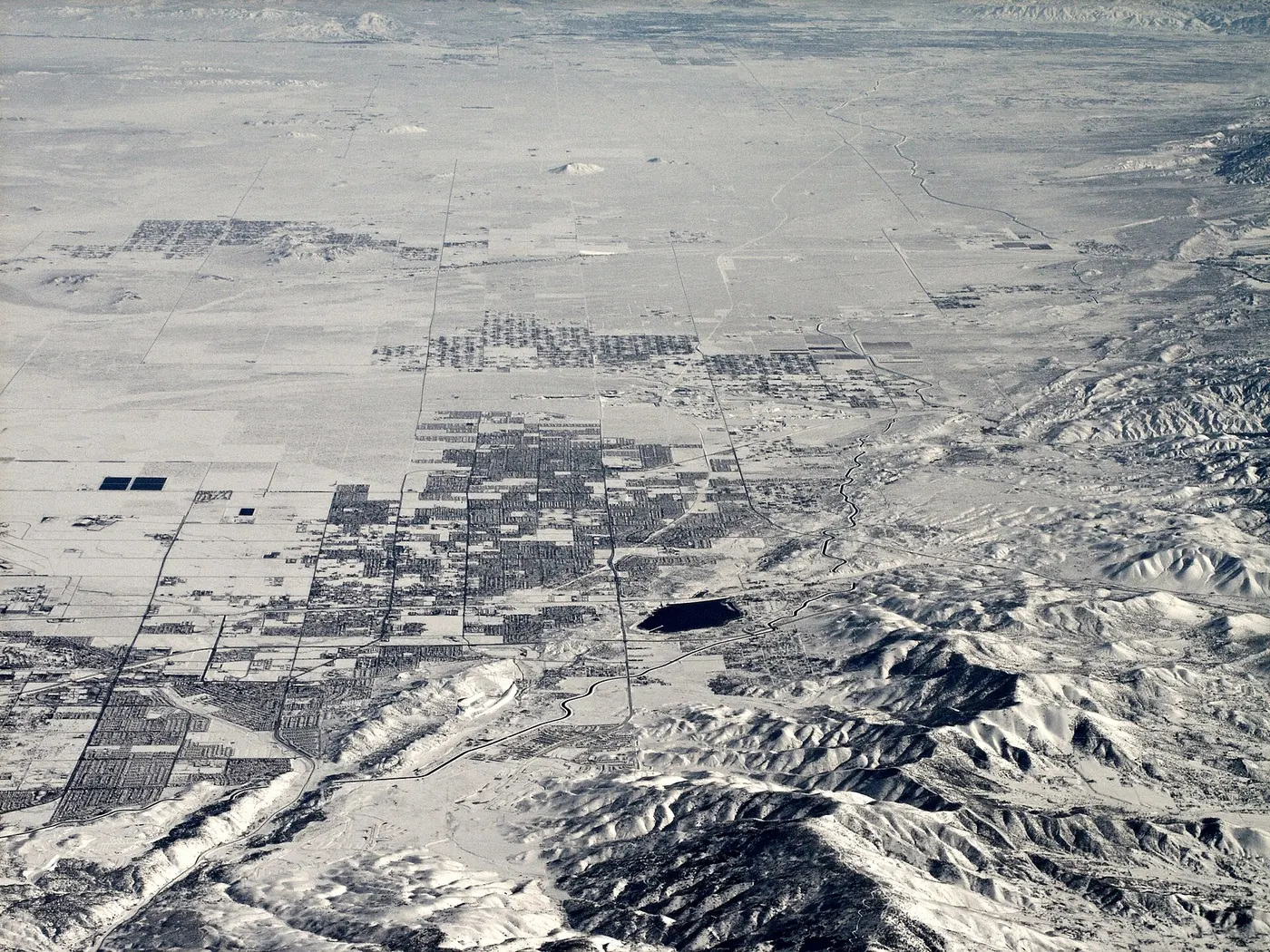 Palmdale after a rare December 2008 snowstorm