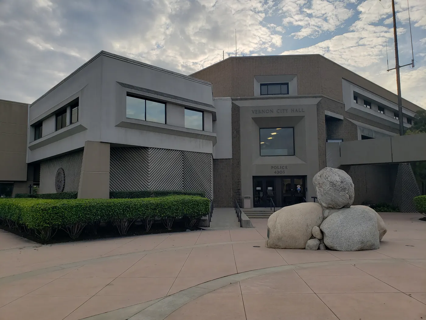 City Hall of Vernon, California. In the mid-ground is the Native Sons of the Golden West monument for the Battle of La Mesa