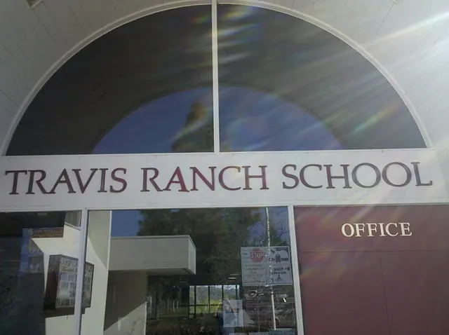Main entrance of the campus, a building that houses the administrative offices, the library, and some of the elementary classrooms.