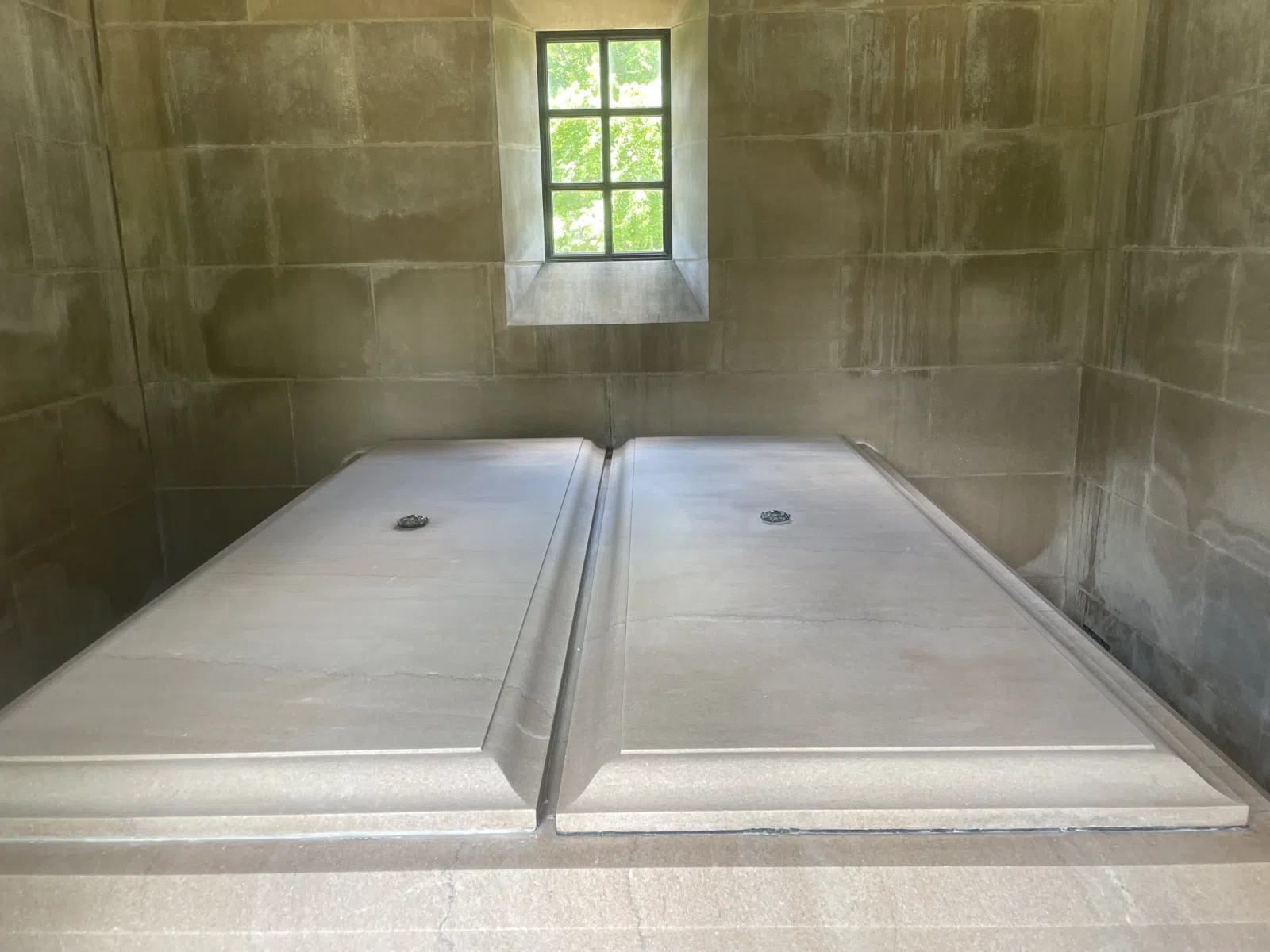 Louisville, Zachary Taylor National Cemetery.