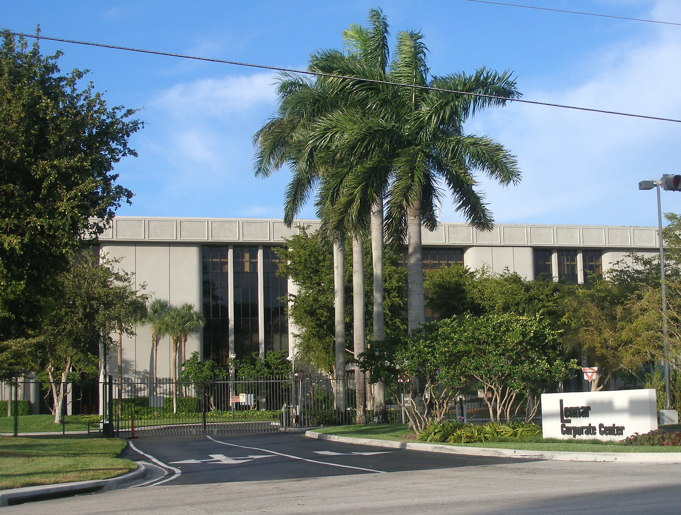 Lennar Corporate Center, Fontainebleau.