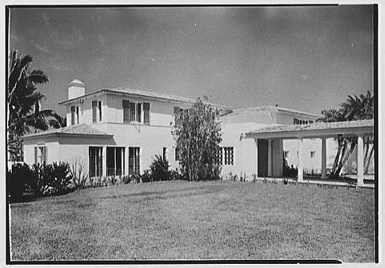 115 Ocean Blvd., Golden Beach (Gottscho-Schleisner, Library of Congress).