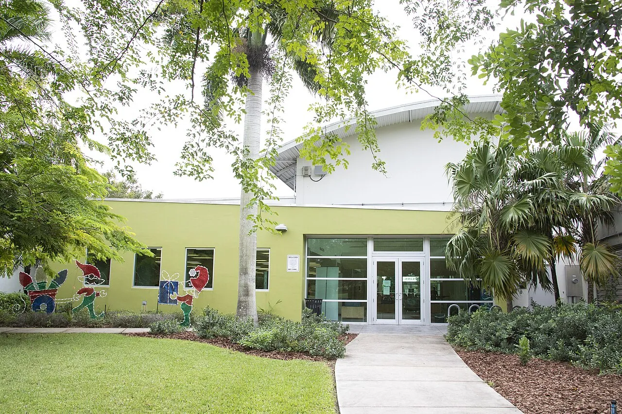 Kendale Lakes Branch Library.