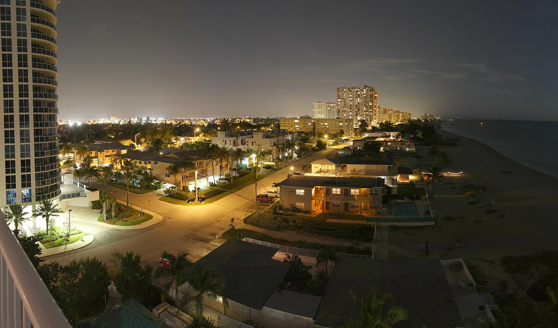Briney Avenue, Pompano Beach — nighttime panorama.