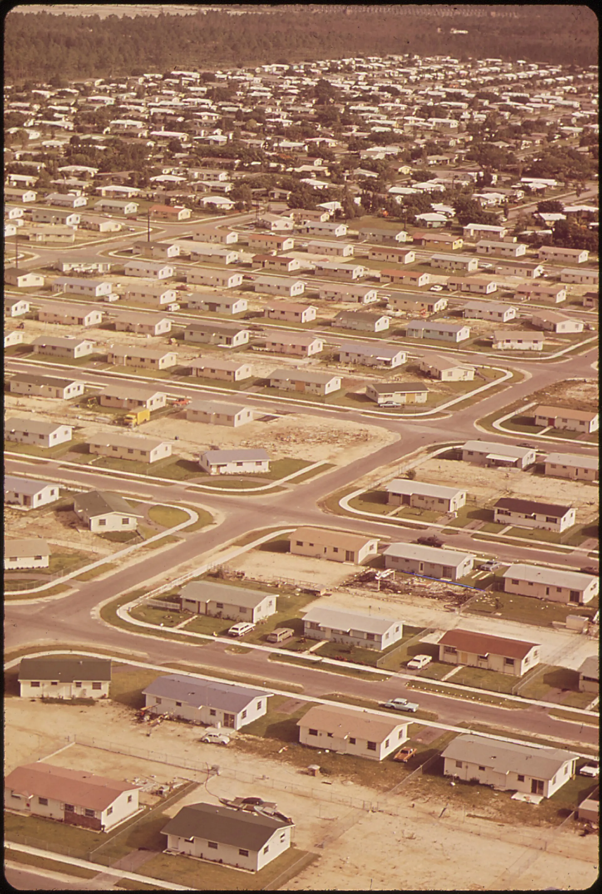 A residential area of South Miami Heights photographed in the 1970s (National Archives).