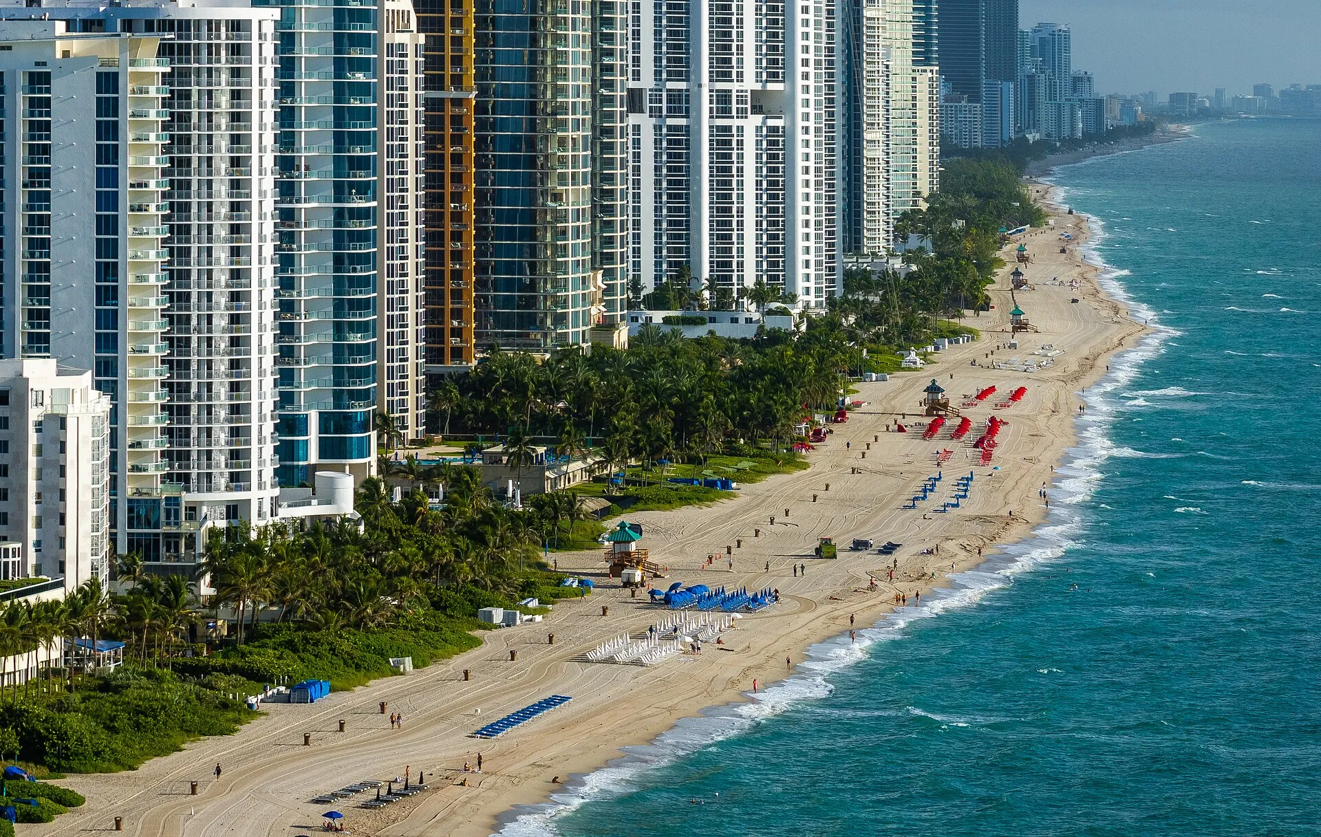 Morning on Sunny Isles Beach.