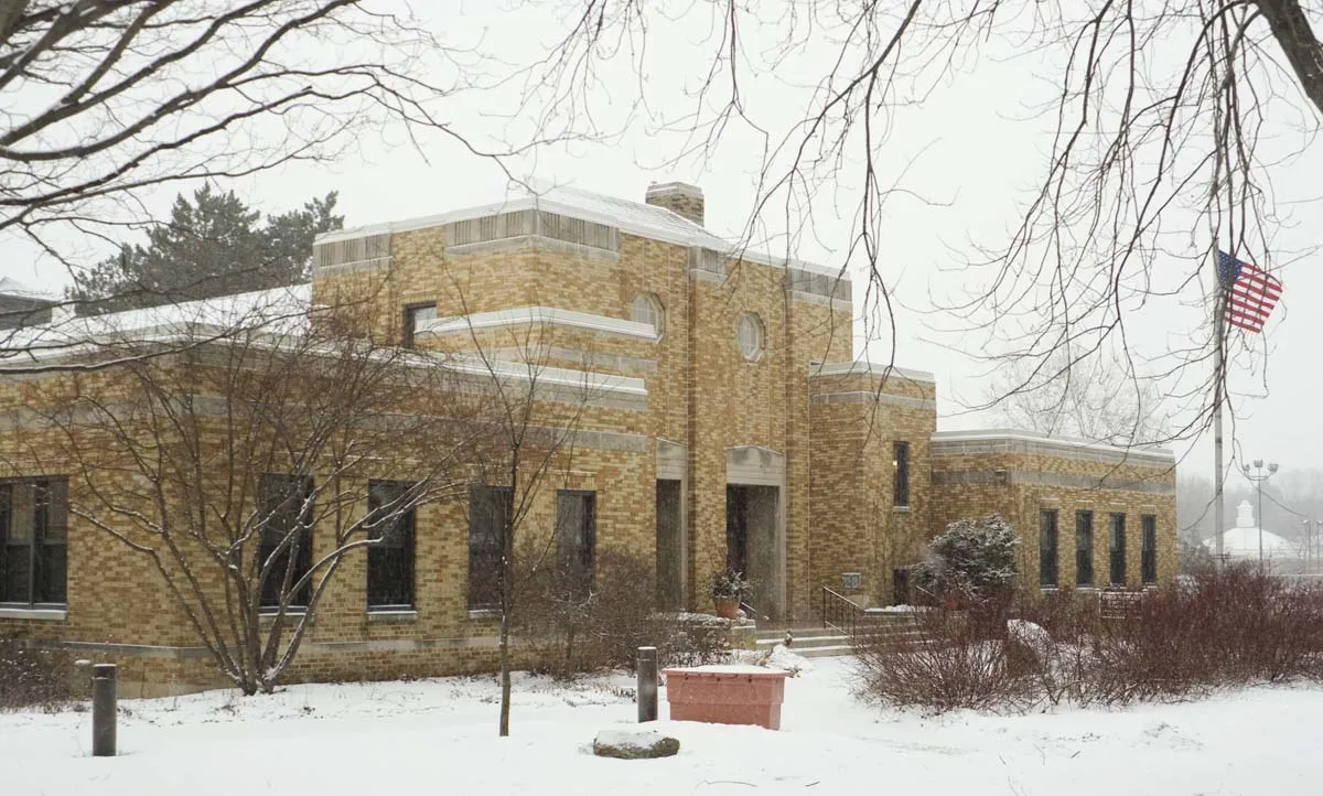 Mequon Town Hall and Fire Station Complex (National Register of Historic Places).