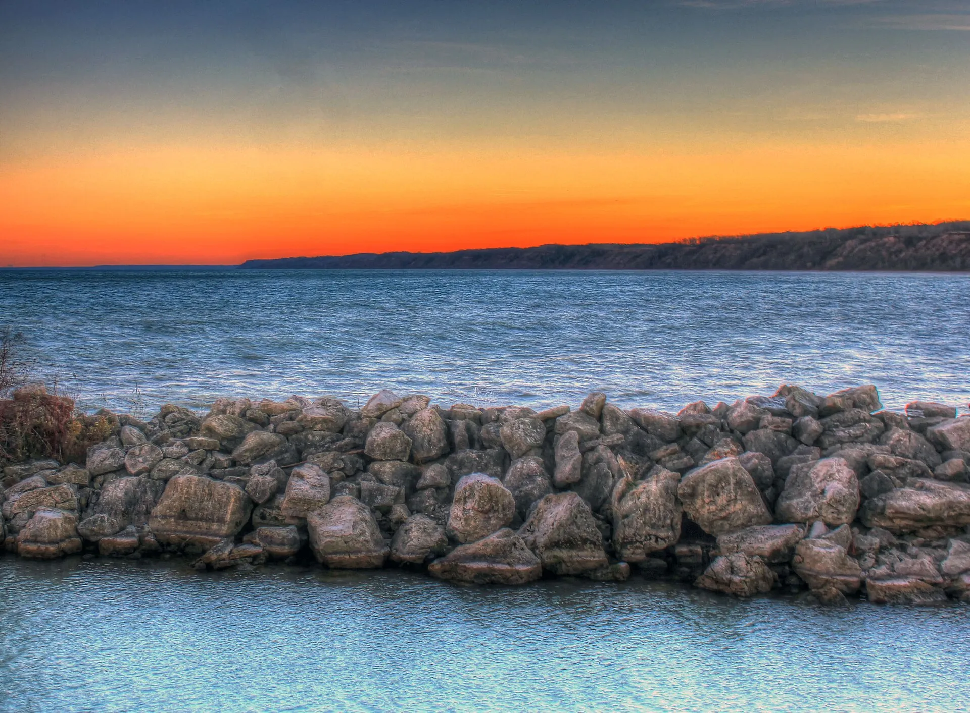 Dusk colors on the Lake Michigan horizon near Port Washington.