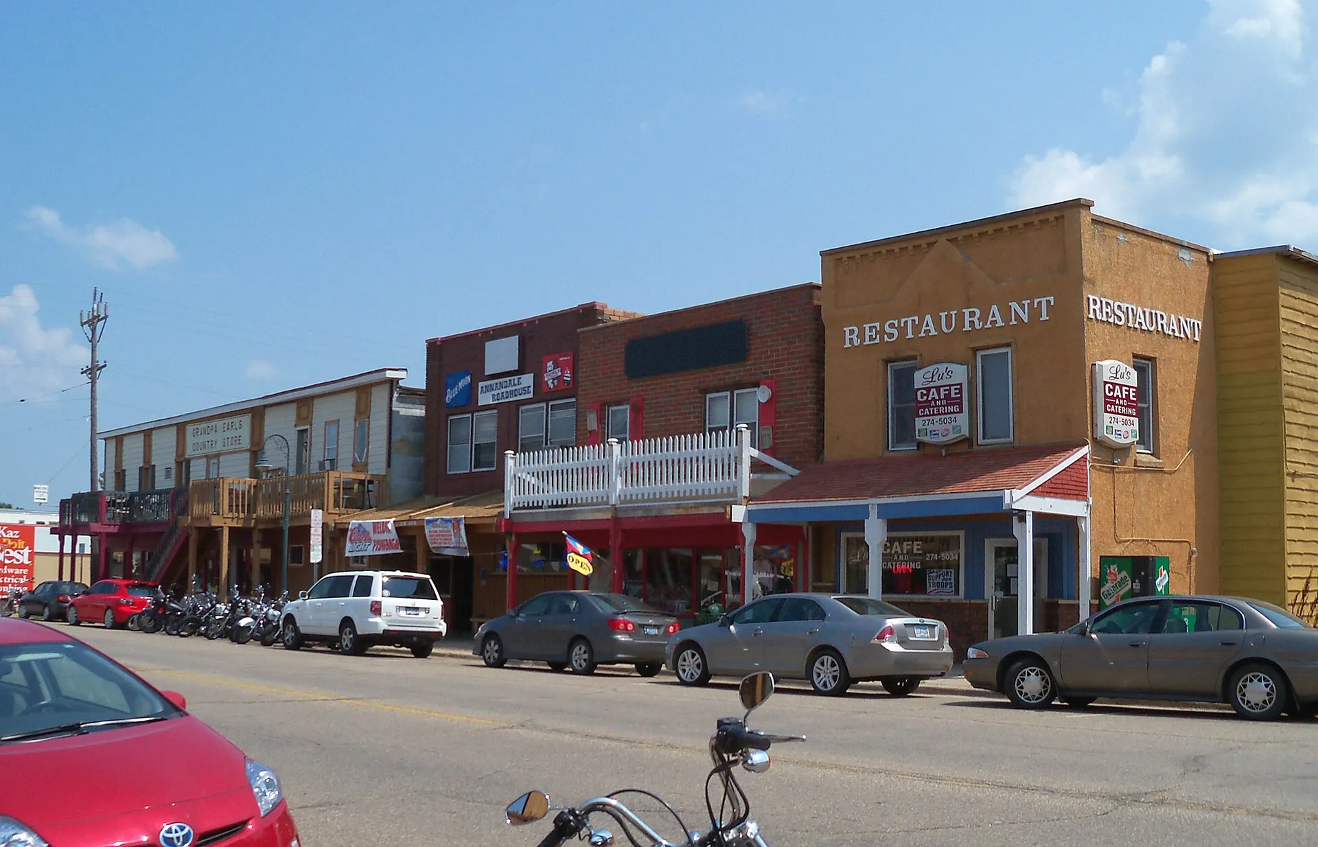 Downtown Annandale, Minnesota, USA.