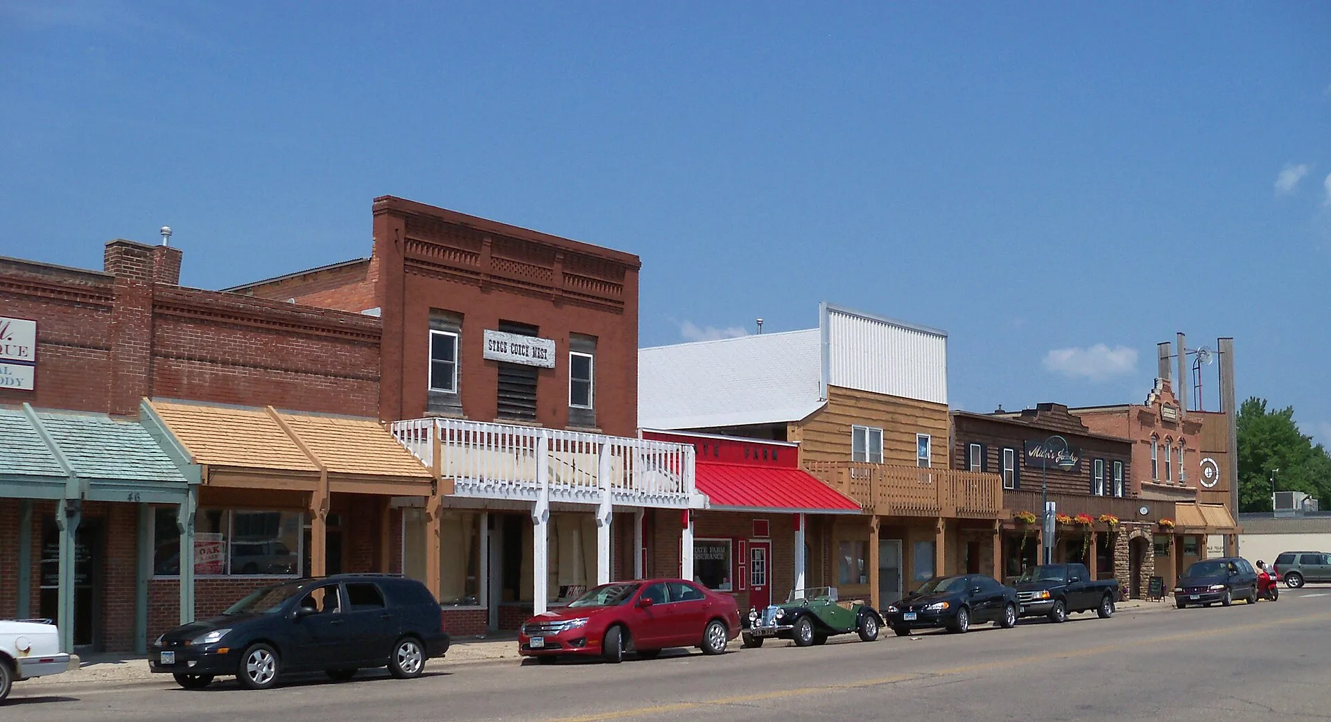 Downtown Annandale, Minnesota, USA.