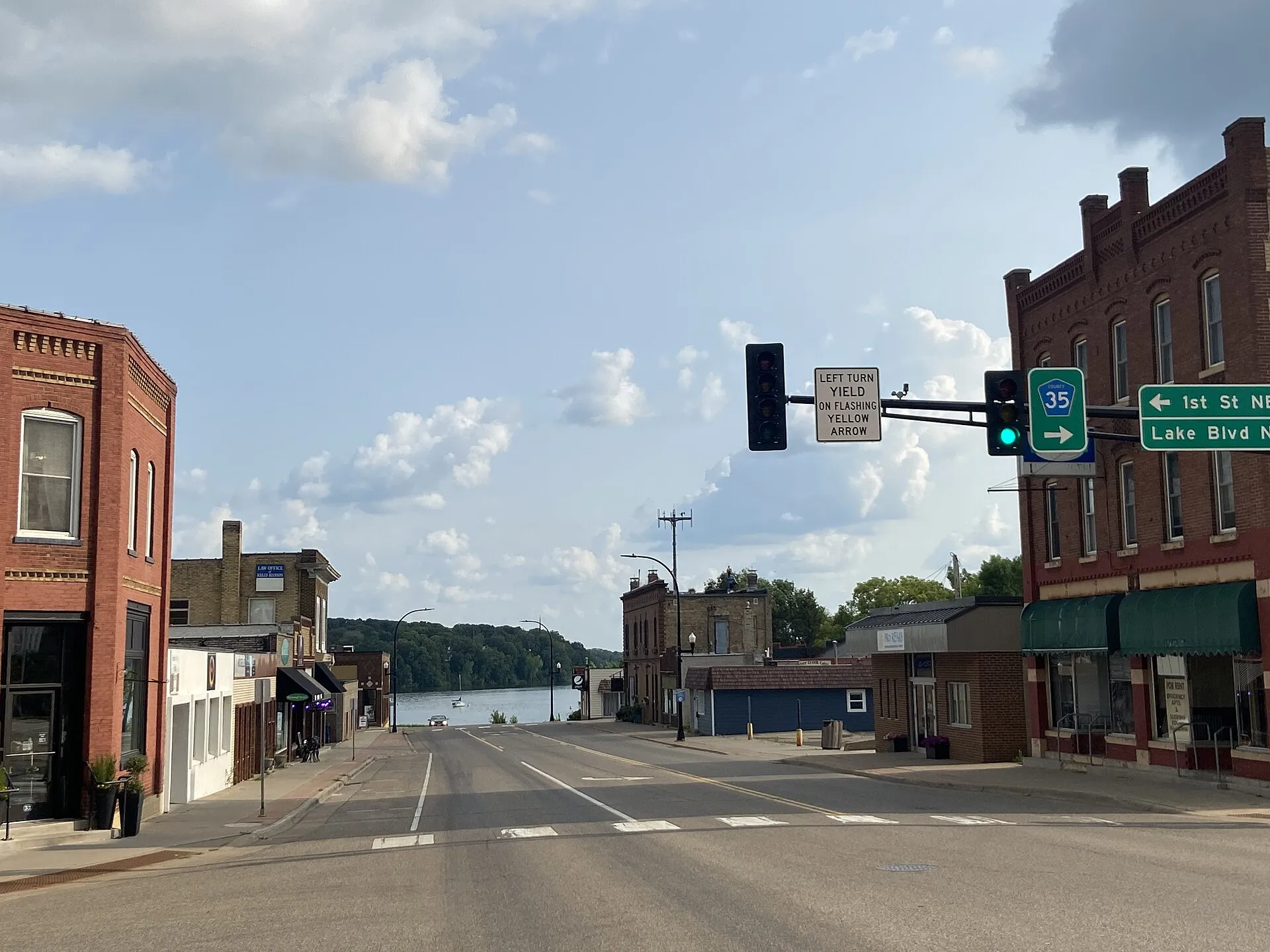 Central Ave at 1st Street NE Buffalo, Minnesota, USA