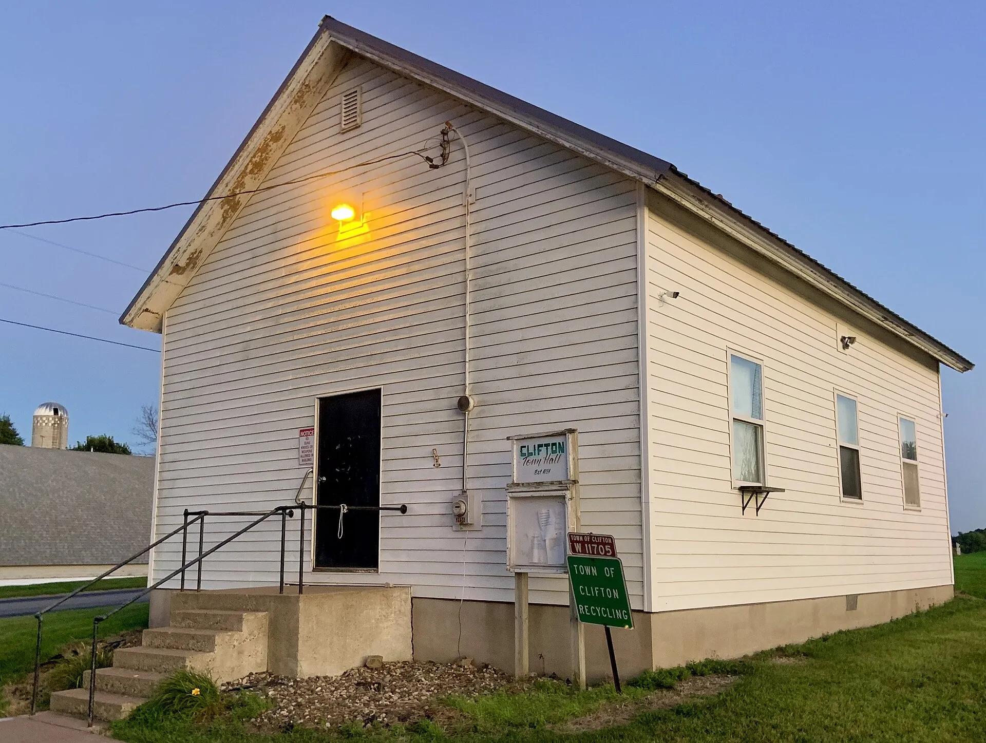 Clifton Town Hall