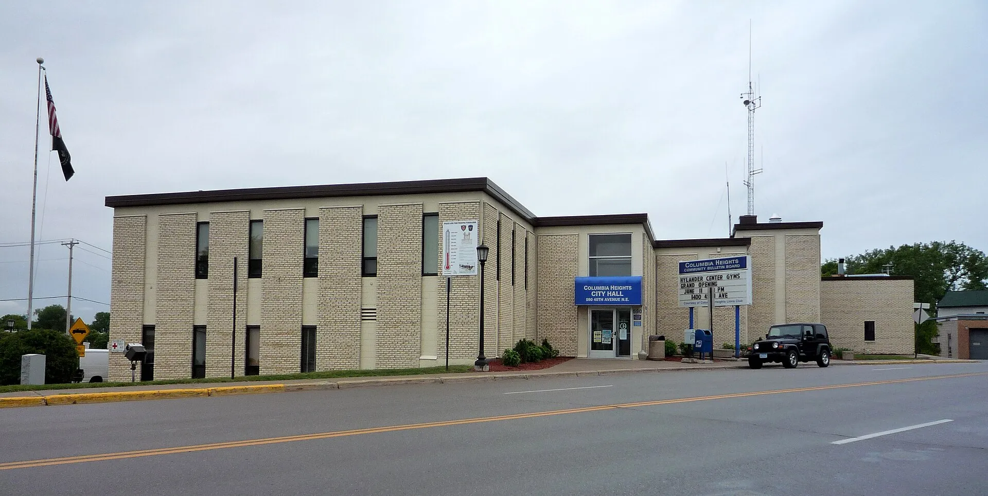 City Hall, Columbia Heights, Minnesota, USA.