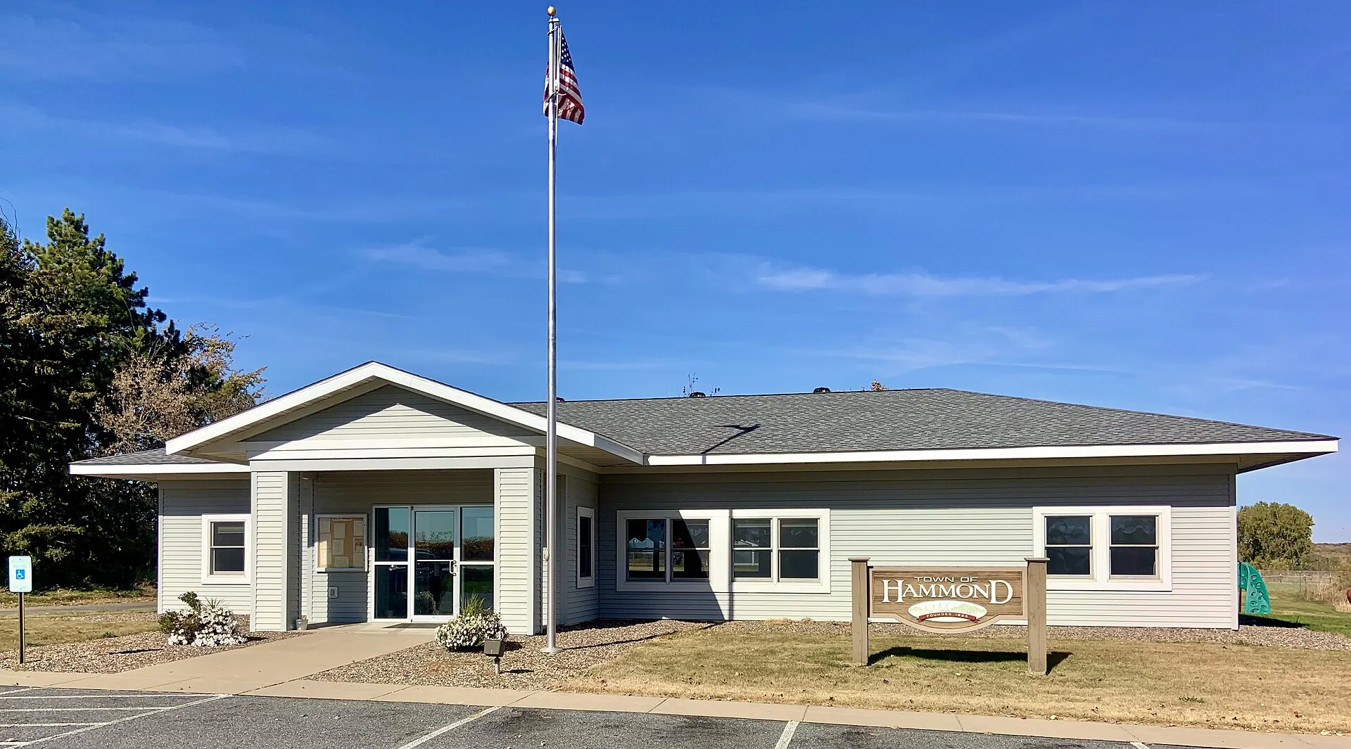 Hammond Town Hall in St. Croix County, Wisconsin