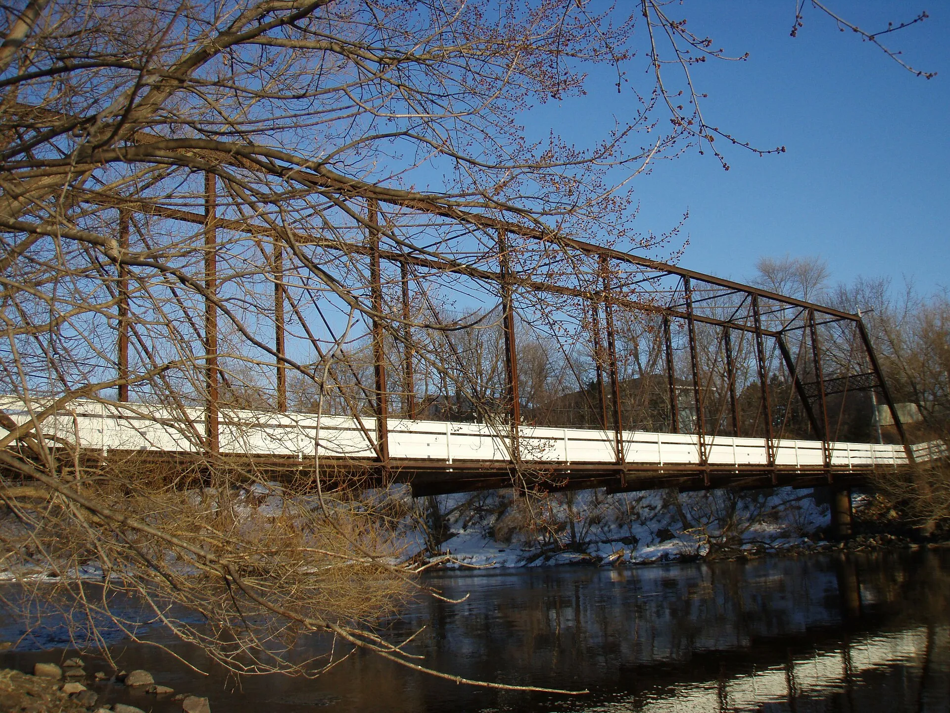 w:Hanover Bridge in w:Hanover, Minnesota , listed on the w:National Register of Historic Places ..