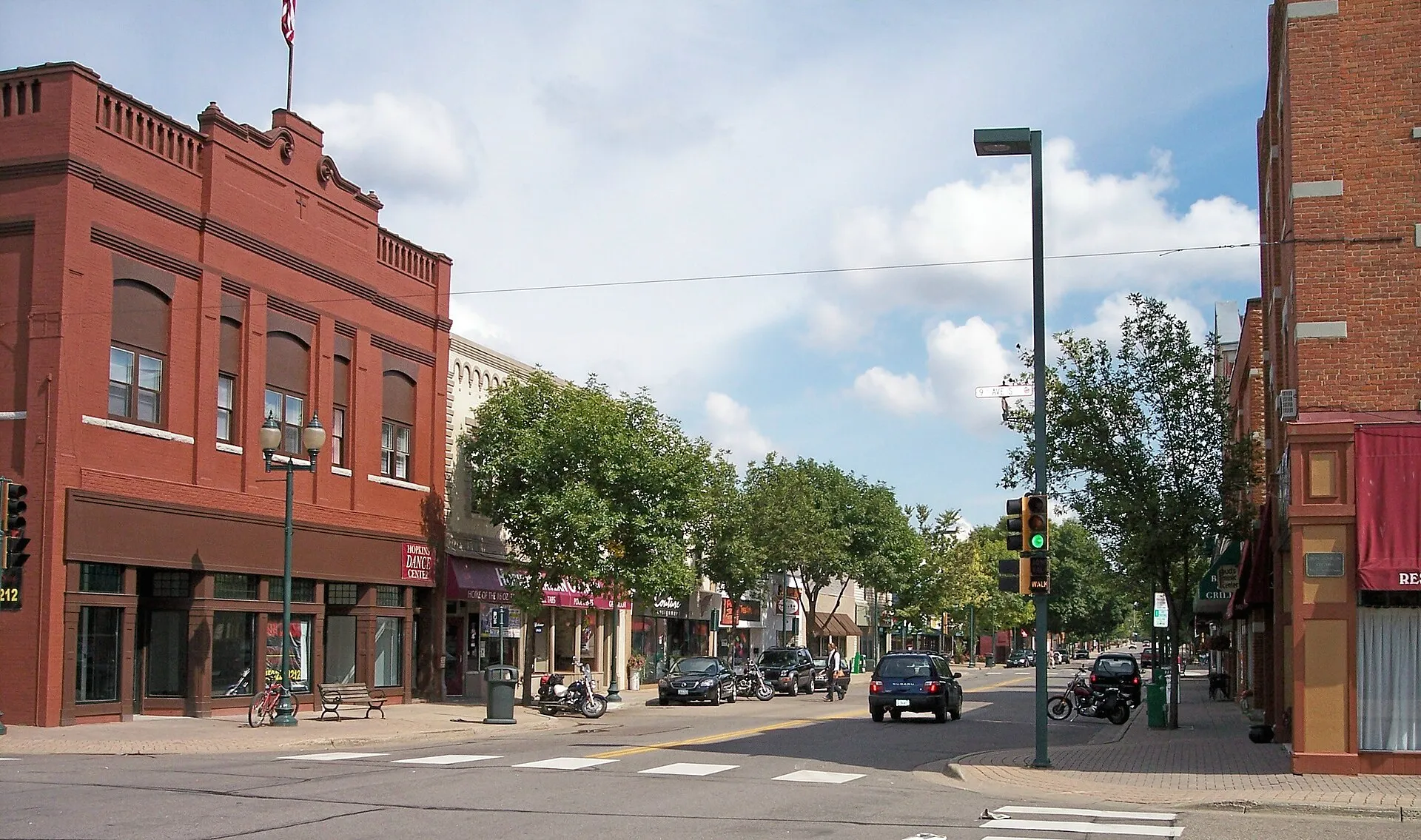 Mainstreet (local spelling) in downtown w:Hopkins, Minnesota.