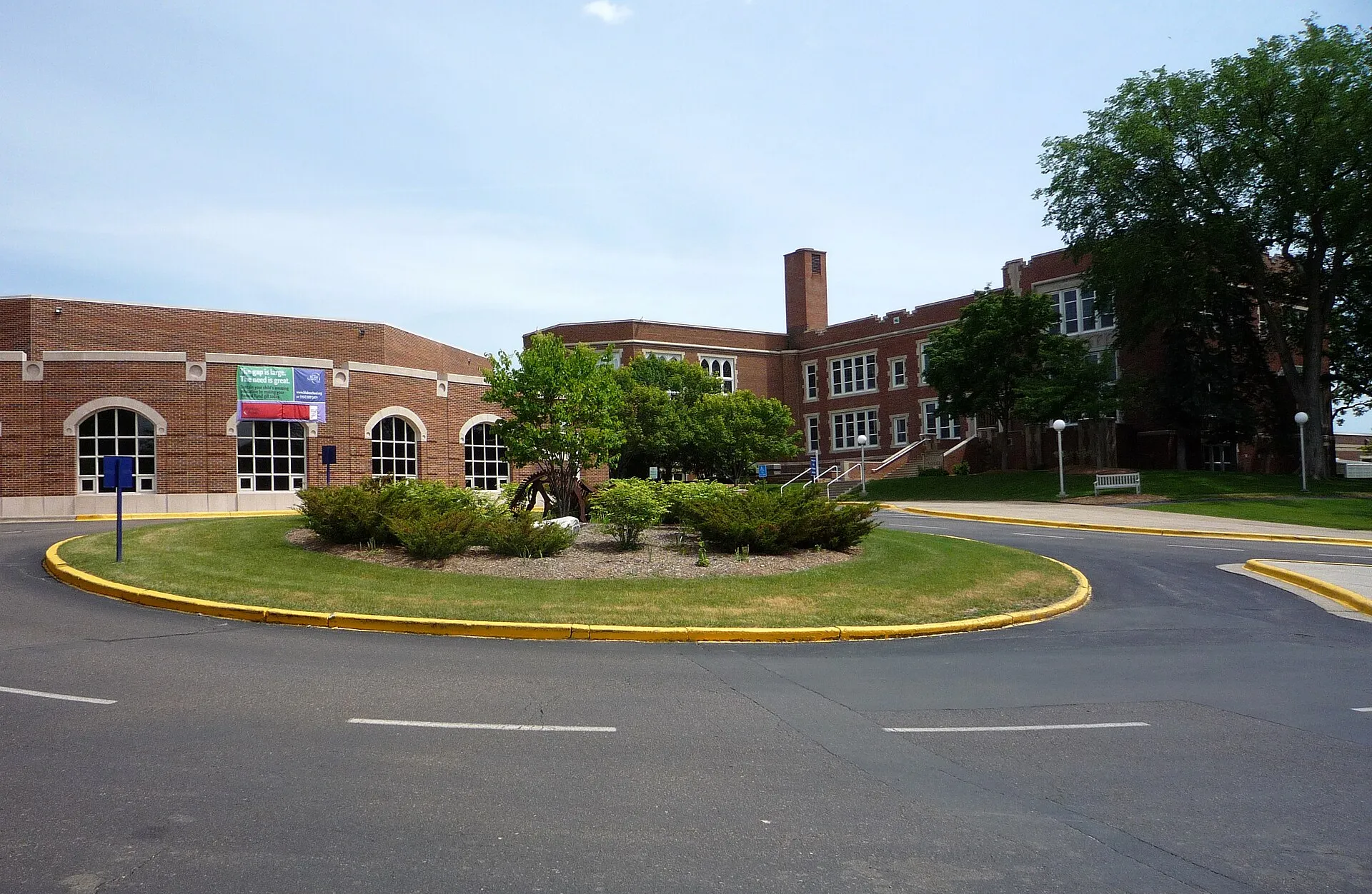The Blake School ' s Lower and Middle School, Blake Campus, Hopkins, Minnesota , USA..