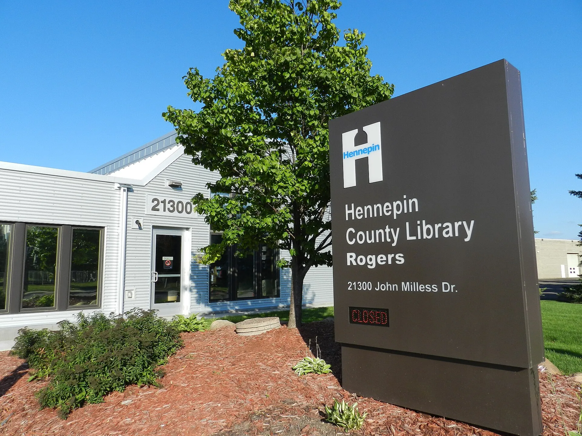 Photo of the Rogers branch of the Hennepin County Library located in Rogers, Minnesota ..