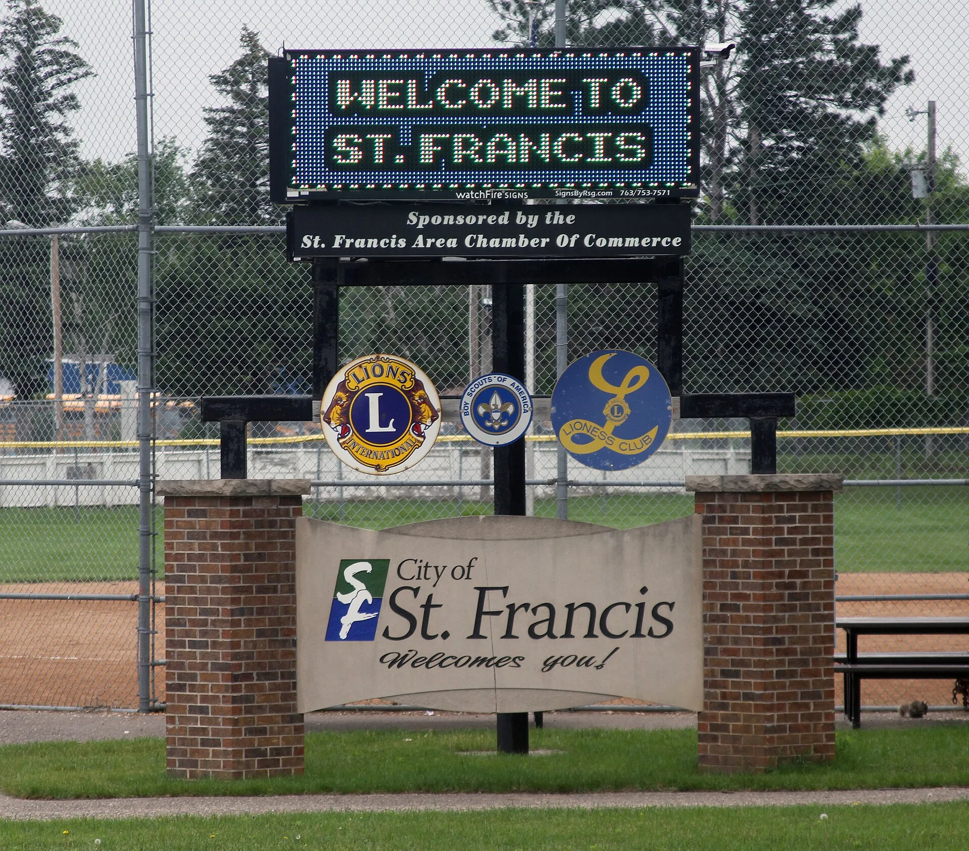Welcome sign St. Francis, Minnesota, USA.
