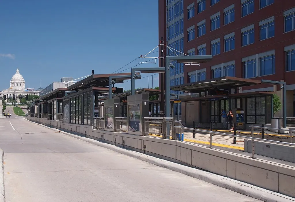 10th Street Metro Transit Station (Green Line) with the Minnesota Capitol in the background, St. Paul, Minnesota, viewed looking northwest.