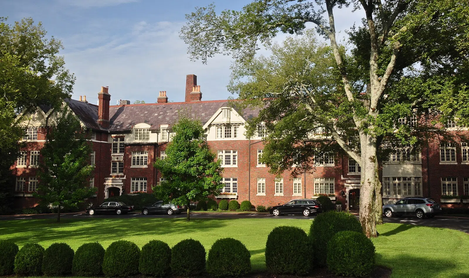 Belle Meade Apartments, 715 Belle Meade Boulevard, Belle Meade