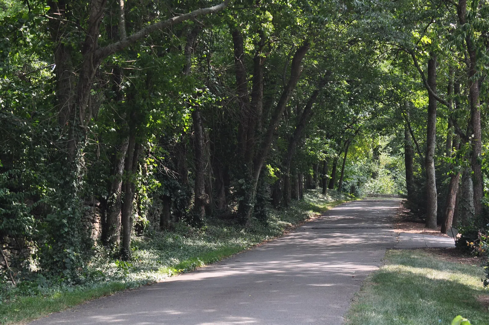 Overton Lane, Kirkman Lane Oak Hill