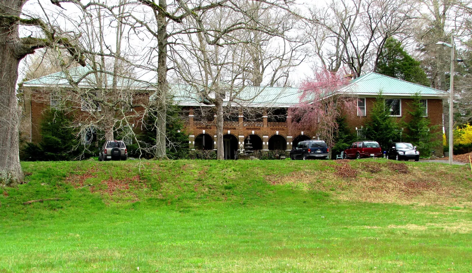 The Thomas House Bed & Breakfast, listed on the National Register of Historic Places as the Cloyd Hotel, in Red Boiling Springs, Tennessee, USA.