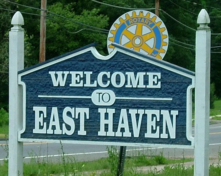East Haven welcome sign.