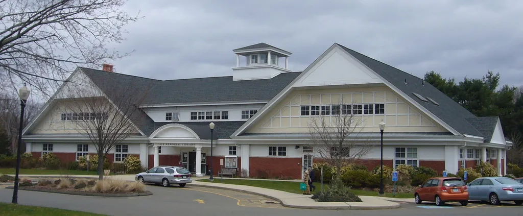 Case Memorial Library (exterior).