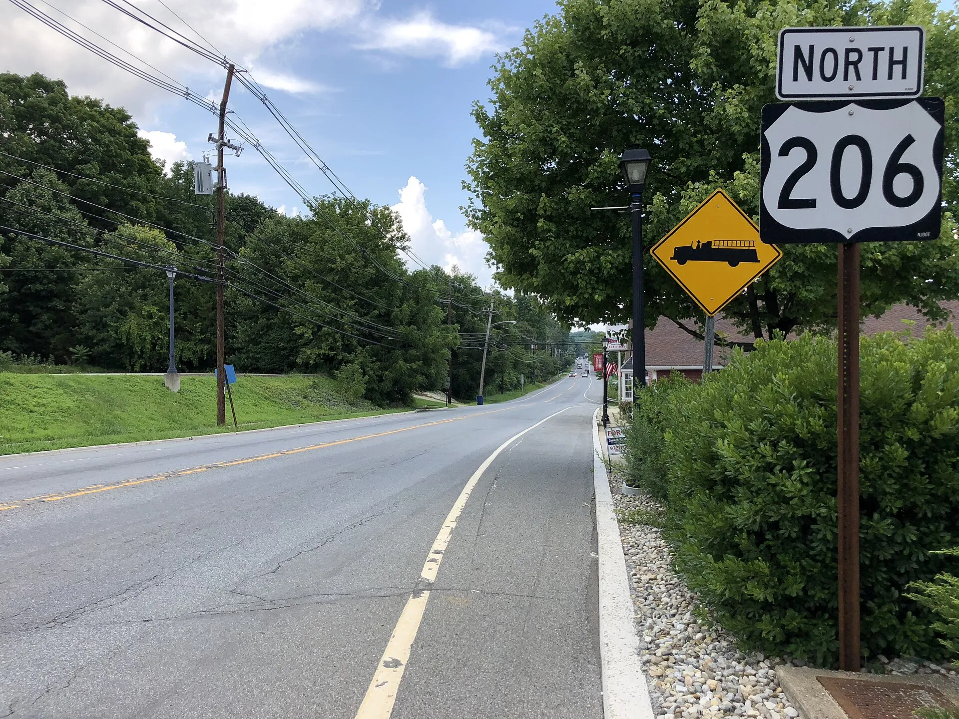 View north along U.S. Route 206 (Main Street) at Sussex County Route 517 (Lenape Road) in Andover, Sussex County, New Jersey