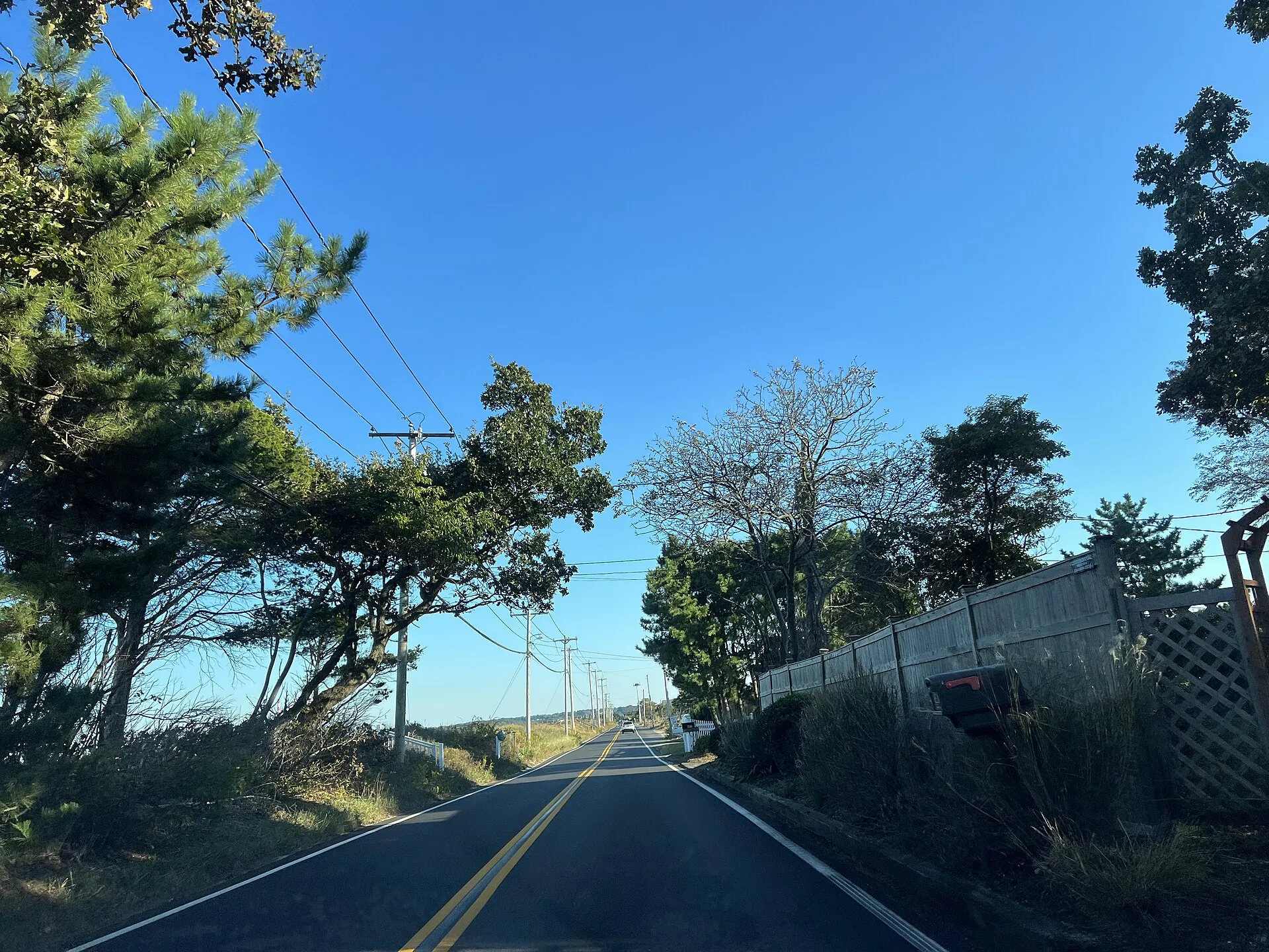 Asharoken Road in the Village of Asharoken