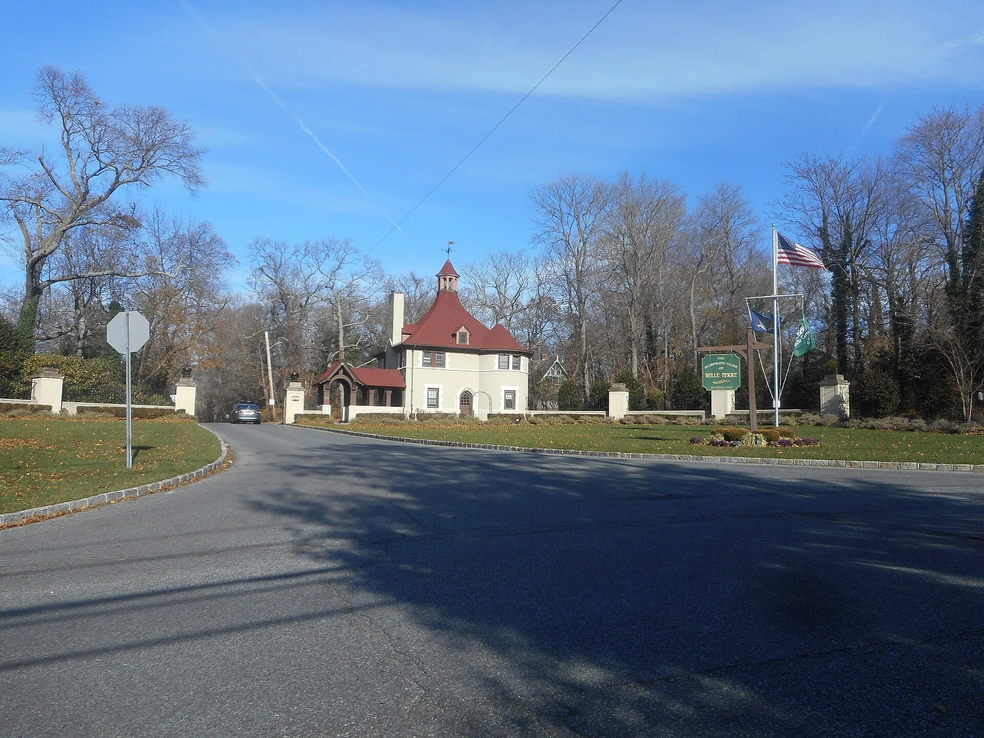 Broader shot of the Gateway to the Village of Belle Terre, New York as seen from the intersection of Cliff Road and East Broadway in the