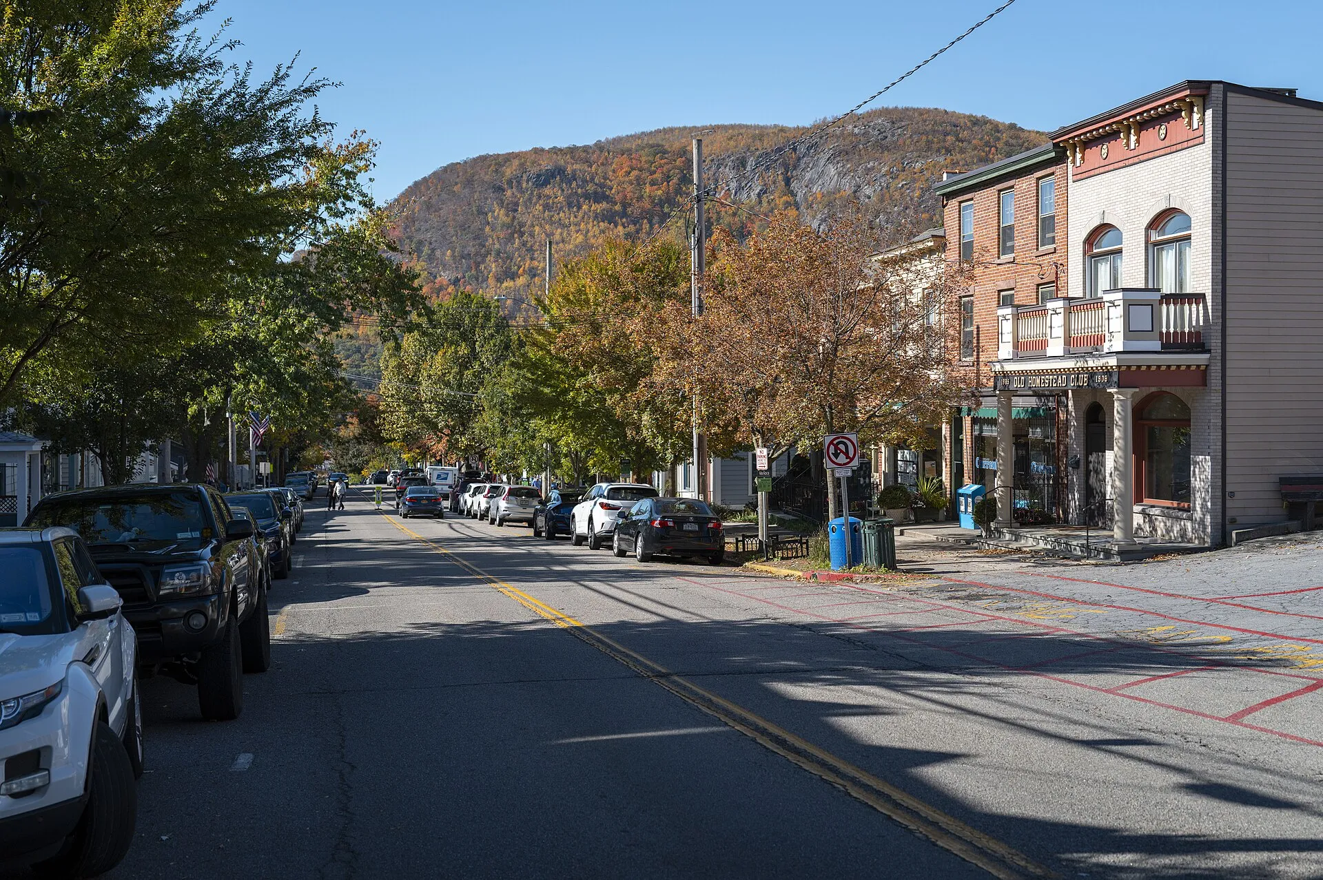 Main Street, Village of Cold Spring, New York, USA, a village north of New York City on the Hudson River