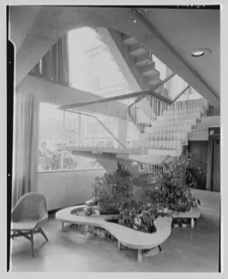 Title: Central Nassau Medical Group, 226 Clinton St., Hempstead, New York. Abstract/medium: Gottscho-Schleisner Collection (Library of Congress) Physical description: 1 negative :