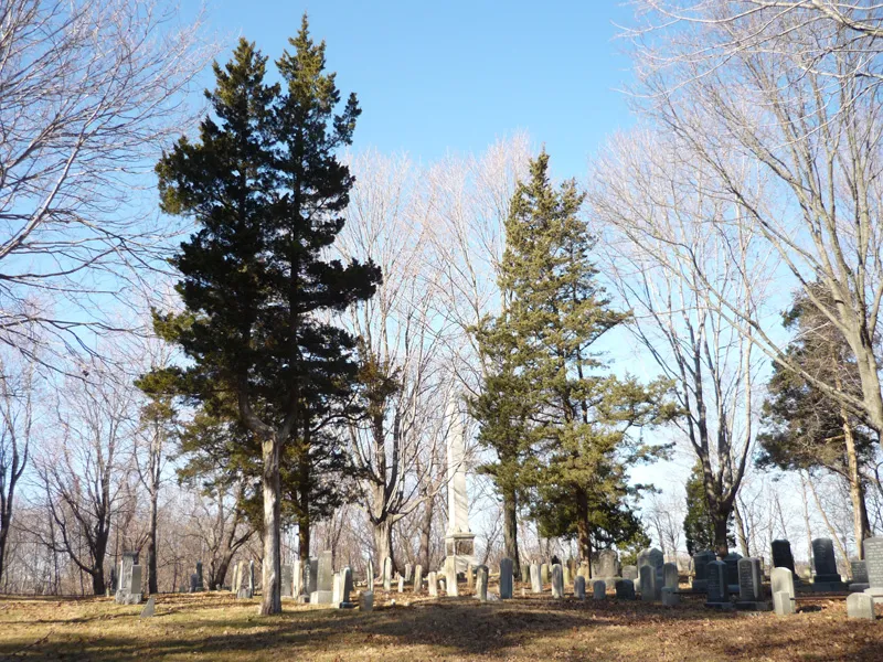 Photograph of the Underhill Burying Ground, taken in Lattingtown, New York
