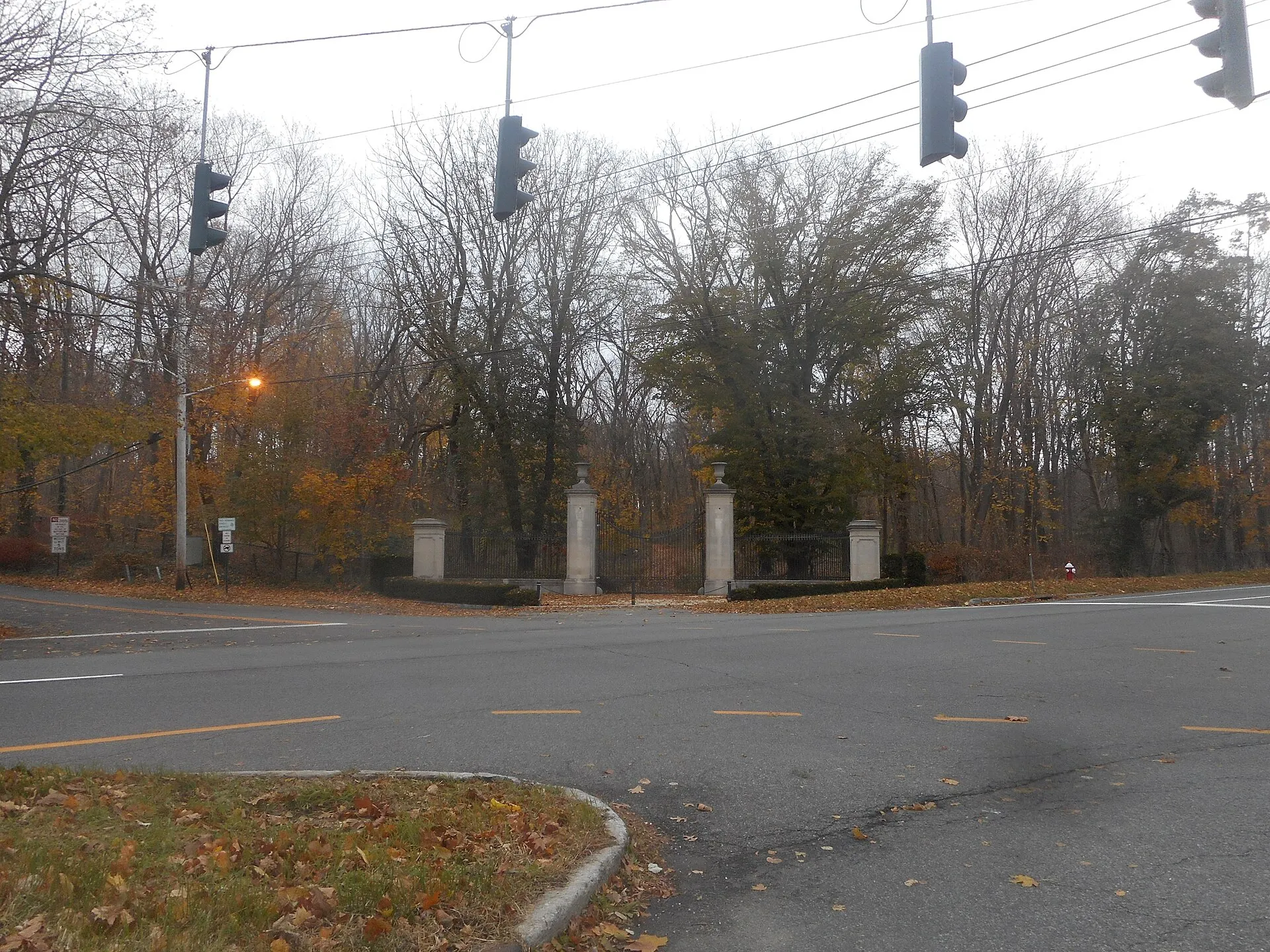 Gateway to the former Knollwood Estate, a demolished mansion at NY 106 and Muttontown Road, Muttontown