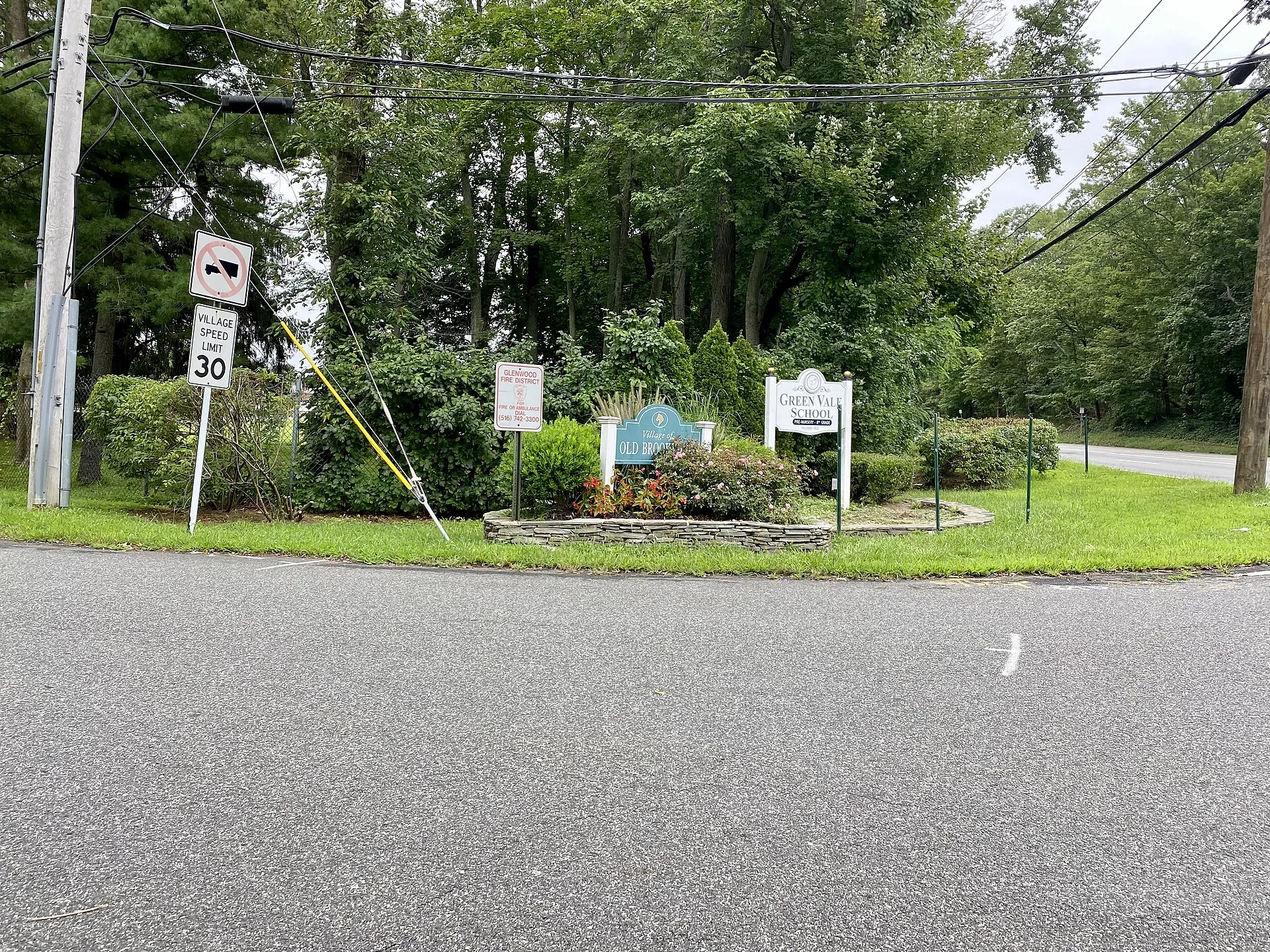 The Old Brookville welcome sign on Valentines Lane at Northern Boulevard, August 2021