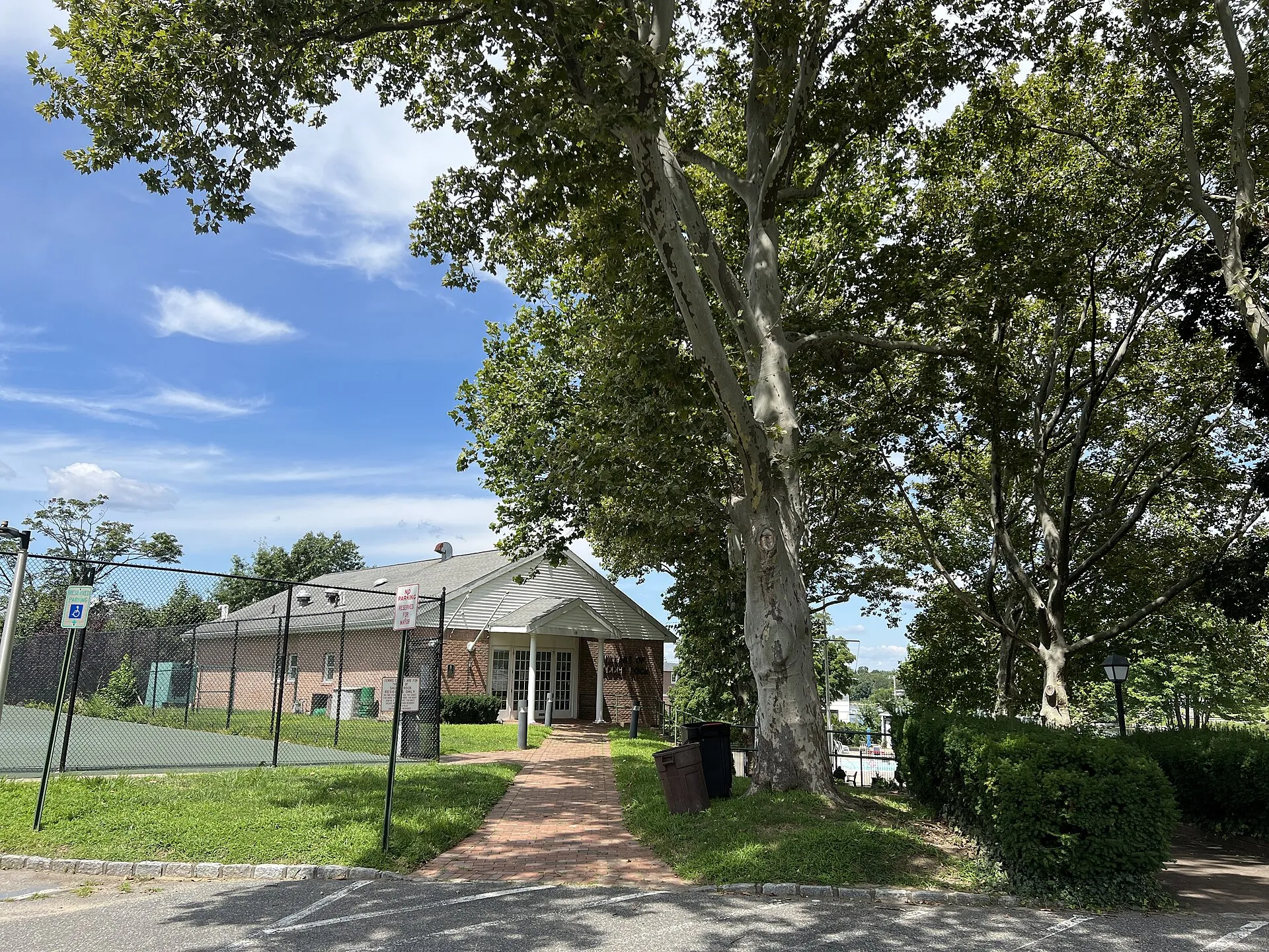 Saddle Rock Village Hall at the Village Park, August 2022