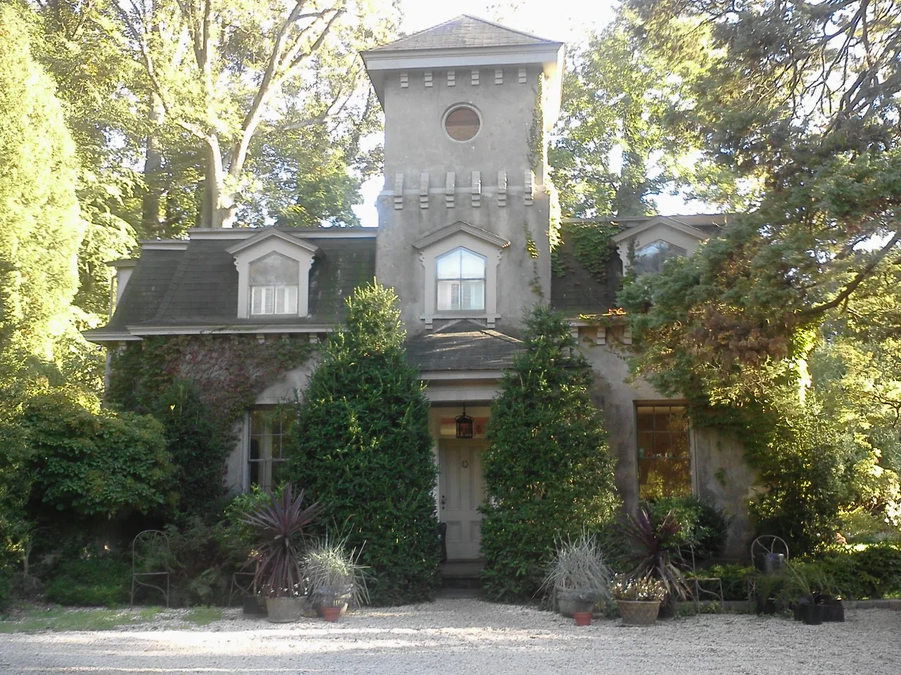 The Crowell House, Sea Cliff, September 2013
