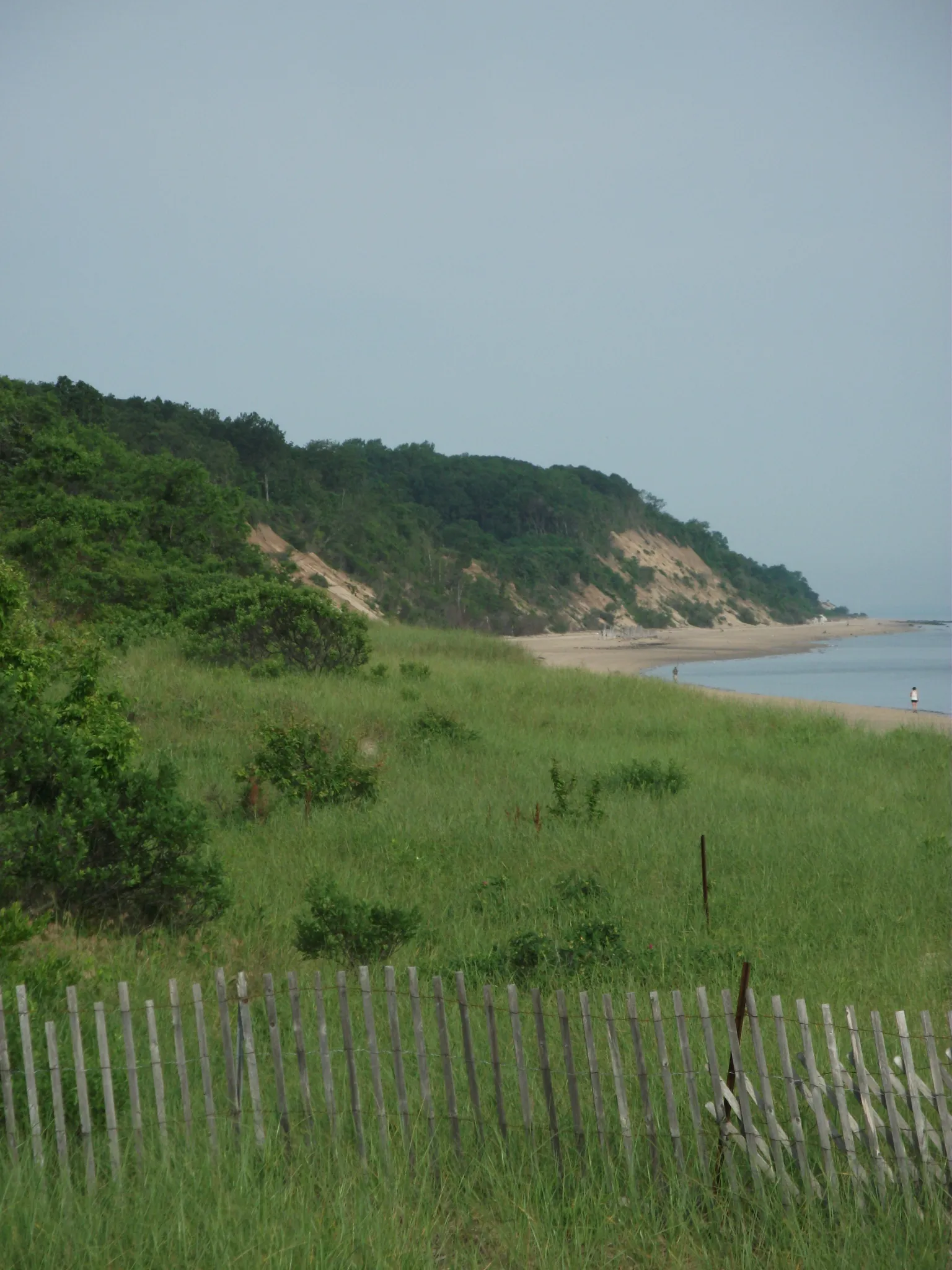 Bluffs and beach at Sunken Meadow State Park