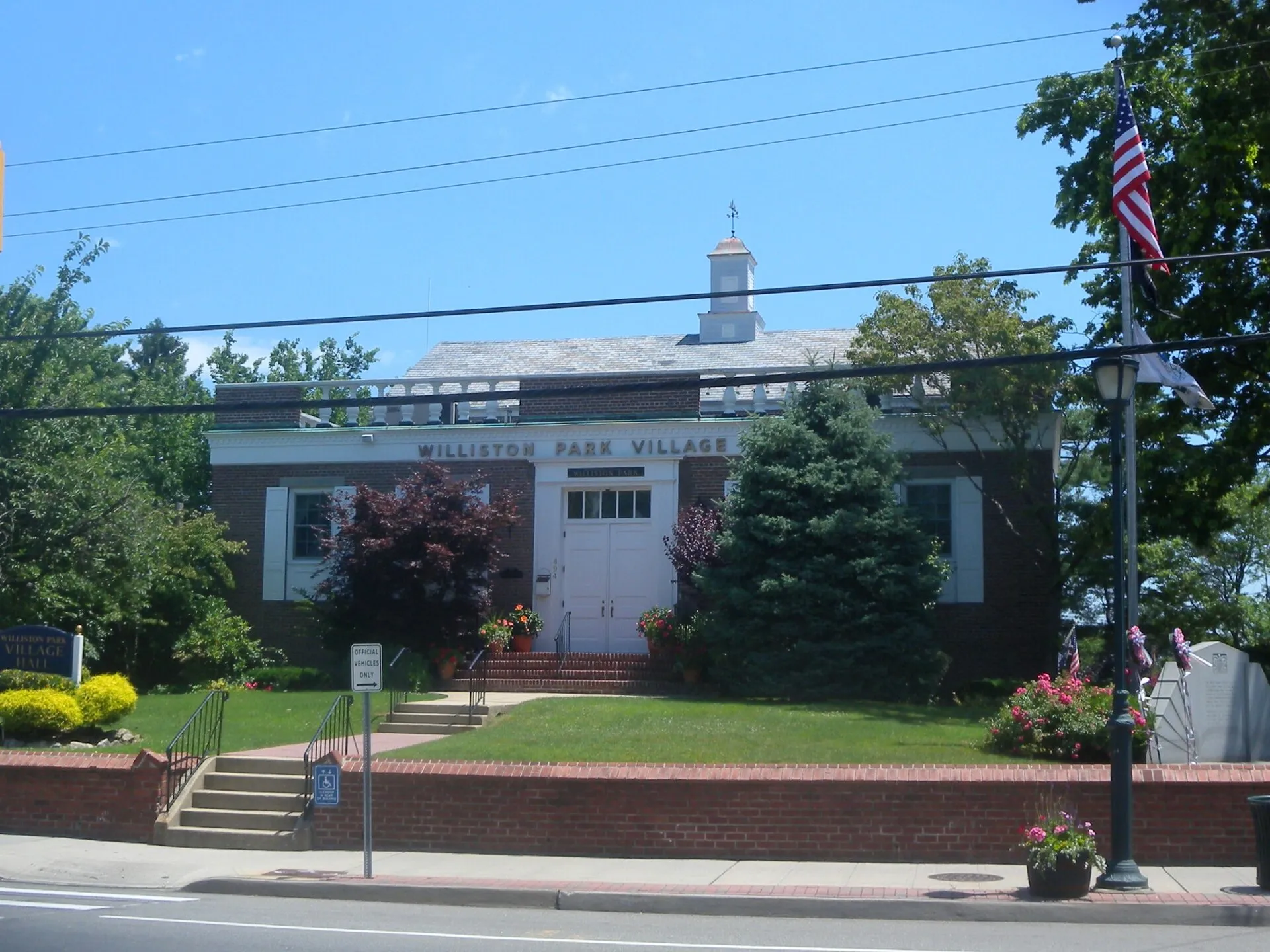 Williston Park Village Hall, looking east across Willis Avenue